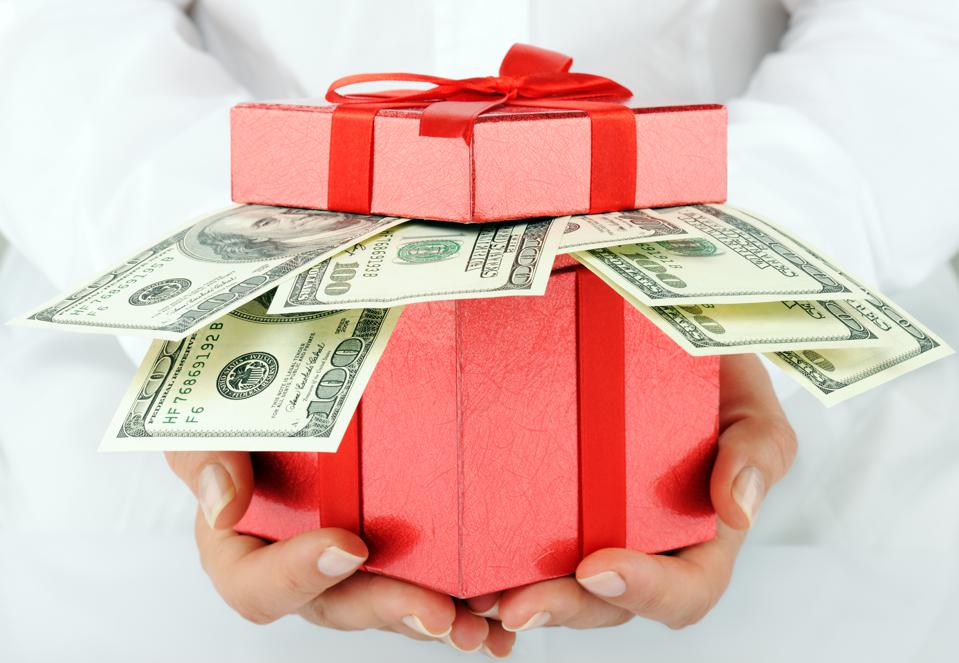 Cash Down Payment Gifts in Mortgage